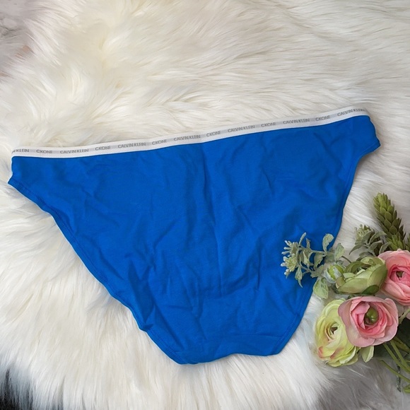 Calvin Klein pantie - Picture 2 of 3